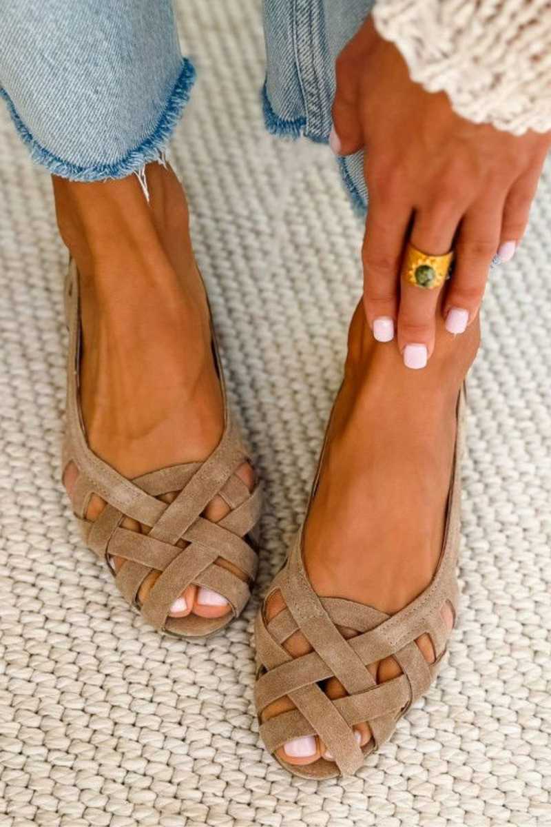 ODETTE | Sandali Piatto con Upper Intrecciato