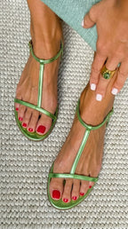 SCARLETT | Sandali Piani Metallici con Cinturino a T