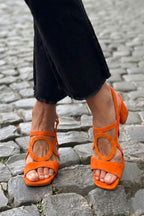 POPPY | Sandali con Punta Quadrata e Ritagli